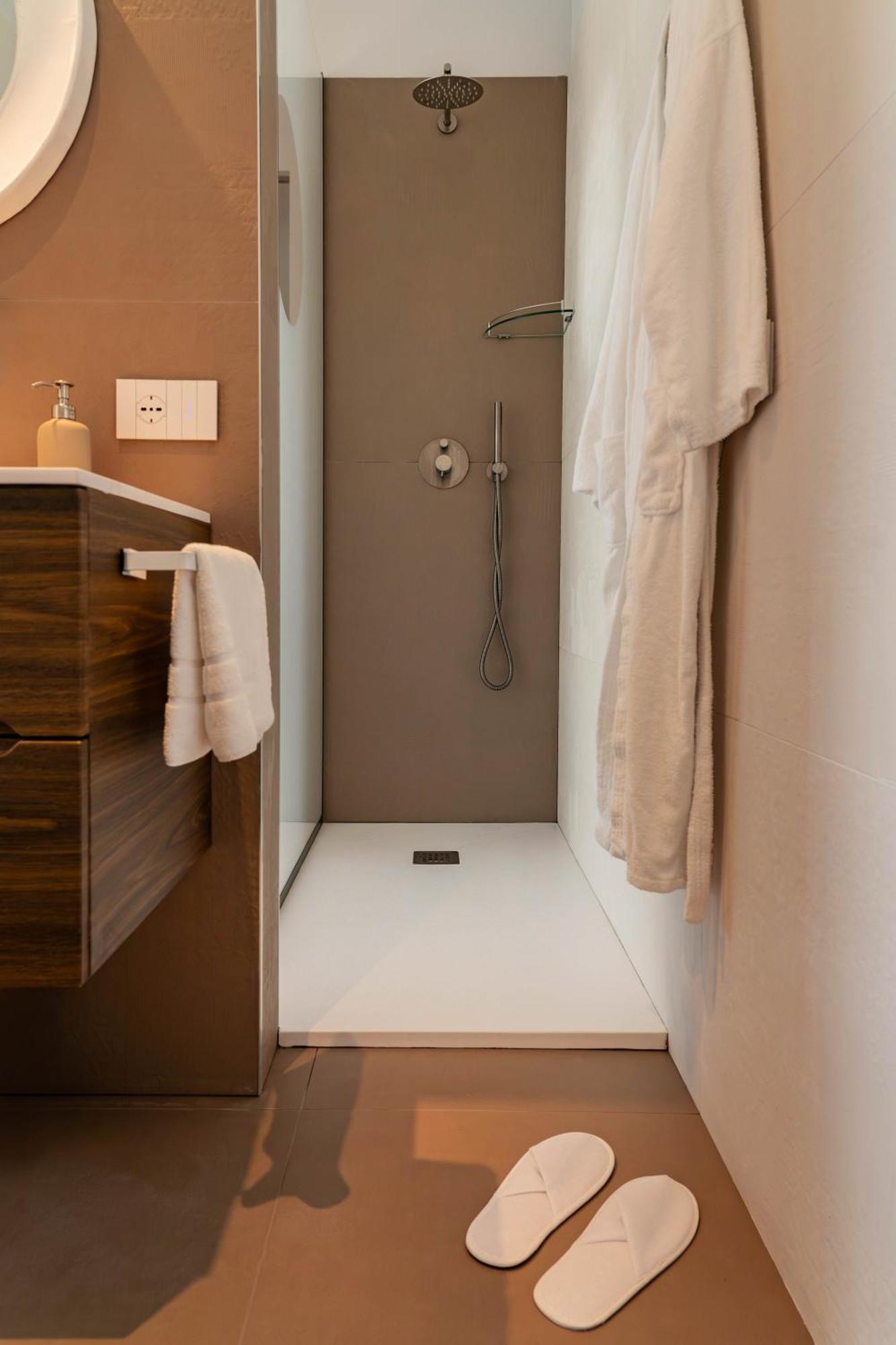 Palazzo Verdi Luxury Accomodation Bari Extérieur photo